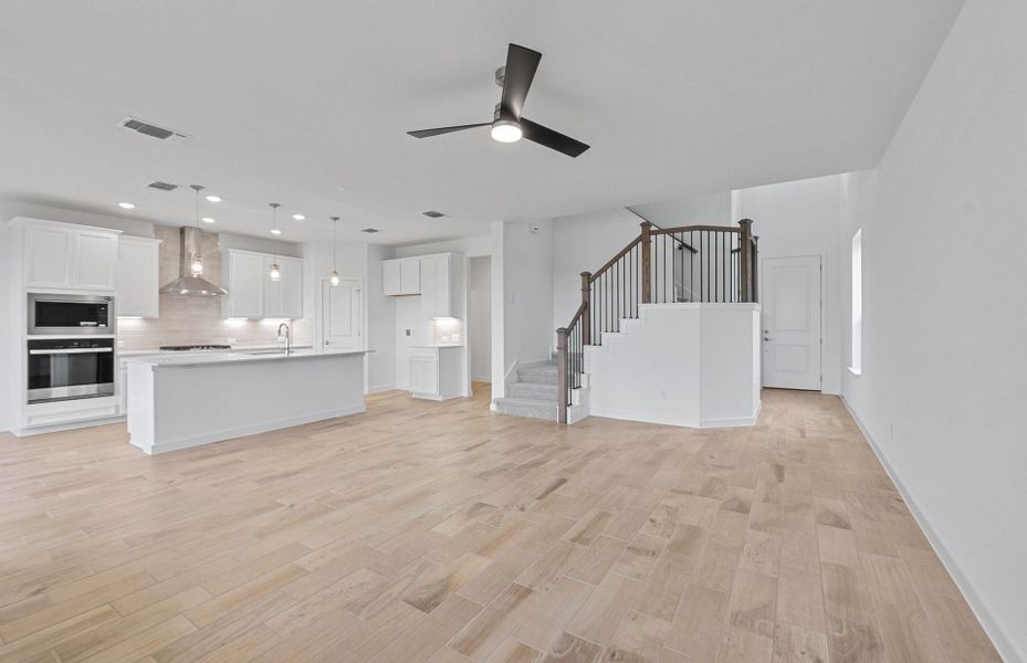 Spacious, unfurnished interior of a new home in Wolf Ranch, Georgetown (Image 26). Spacious, unfurnished interior of a new home in Wolf Ranch, Georgetown (Image 26).