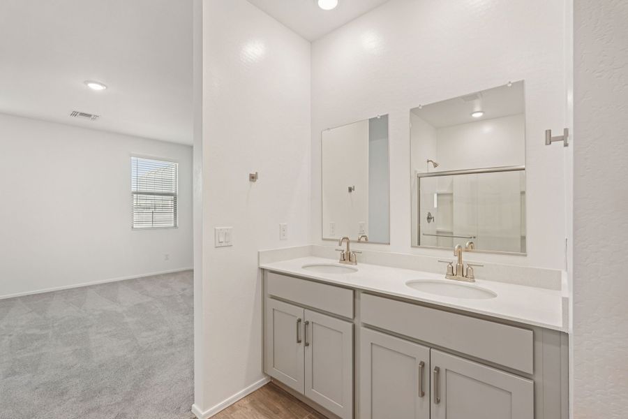 Primary bath. Finishes and options may vary by communityPrimary bath. Finishes and options may vary