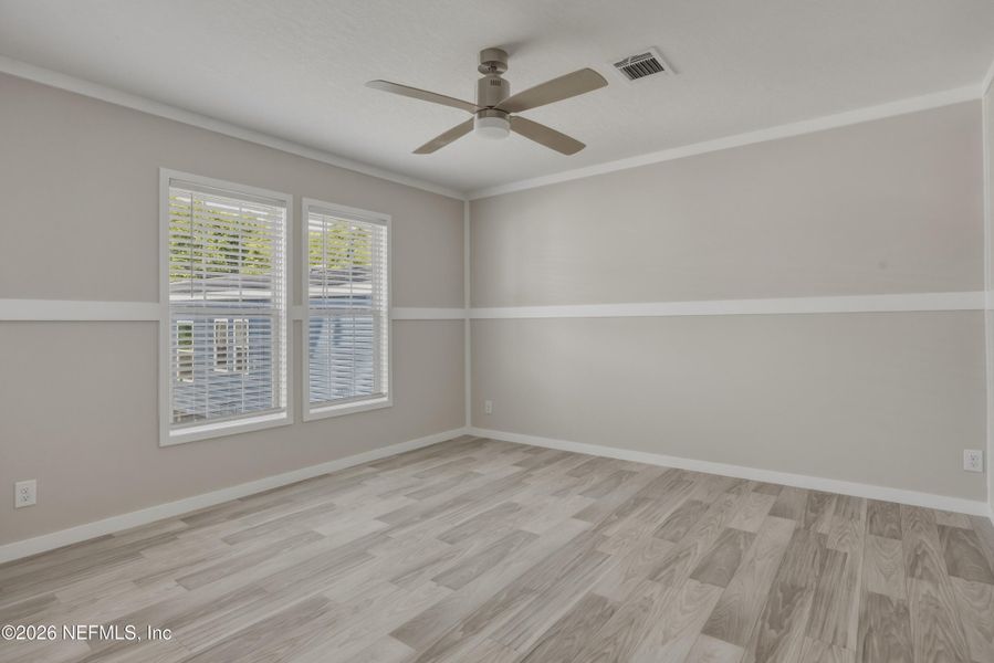 Spacious, unfurnished interior of a new home in , Middleburg (Image 22). Spacious, unfurnished interior of a new home in , Middleburg (Image 22).
