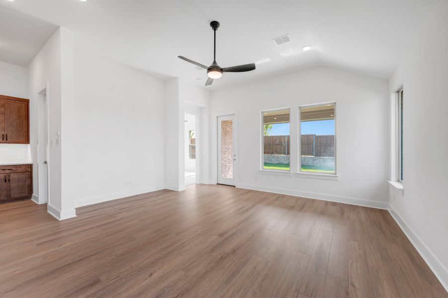 Spacious, unfurnished interior of a new home in LaPrelle, Haslet (Image 20).