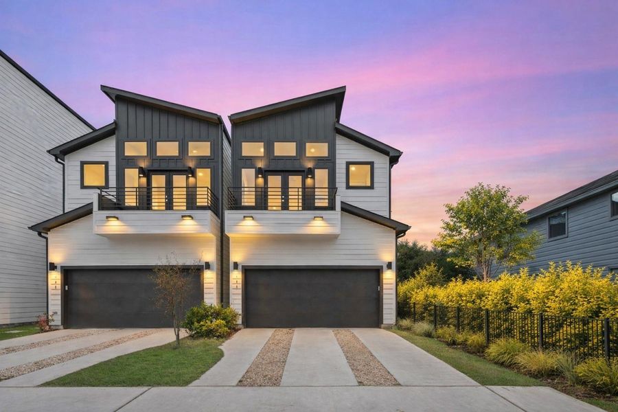 Virtually enhanced to illustrate potential landscaping. Actual property condition may vary. Virtually enhanced to illustrate potential landscaping. Actual property condition may vary.