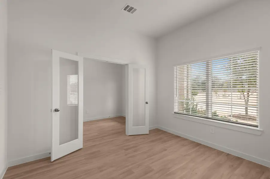 Spacious, unfurnished interior of a new home in Moran Ranch, Willis (Image 9). Spacious, unfurnished interior of a new home in Moran Ranch, Willis (Image 9).