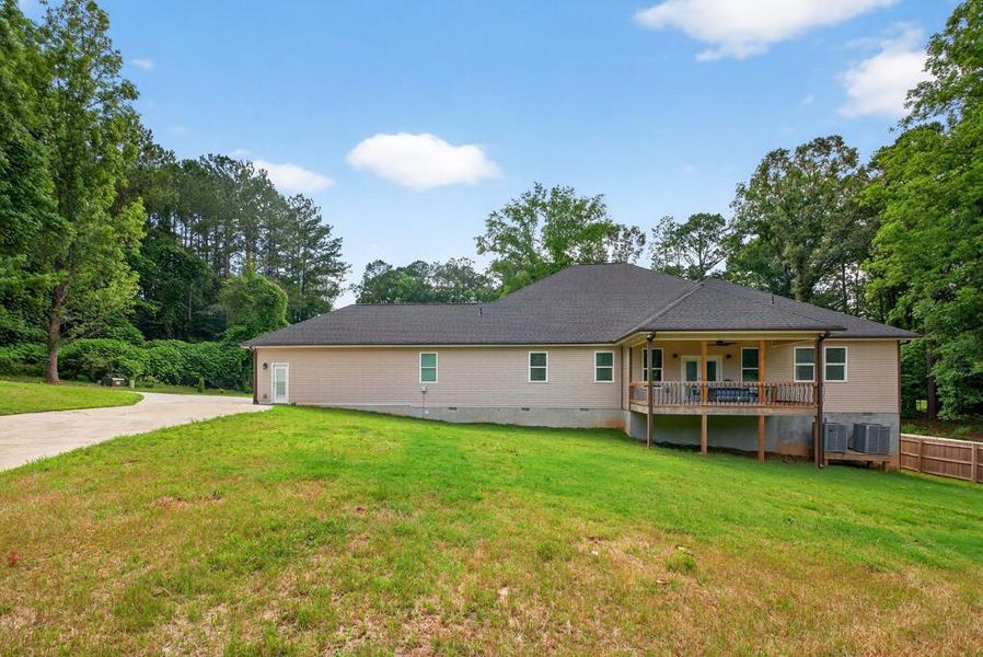 Front exterior of a new home in , Oxford, GA, highlighting curb appeal (Image 29).