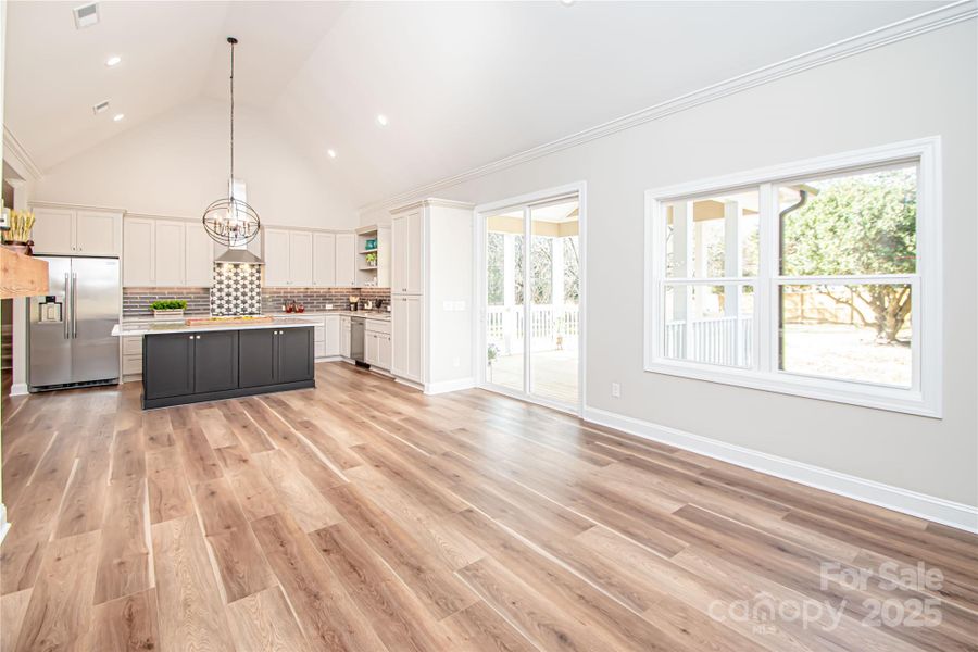 Spacious, unfurnished interior of a new home in , Monroe (Image 34).