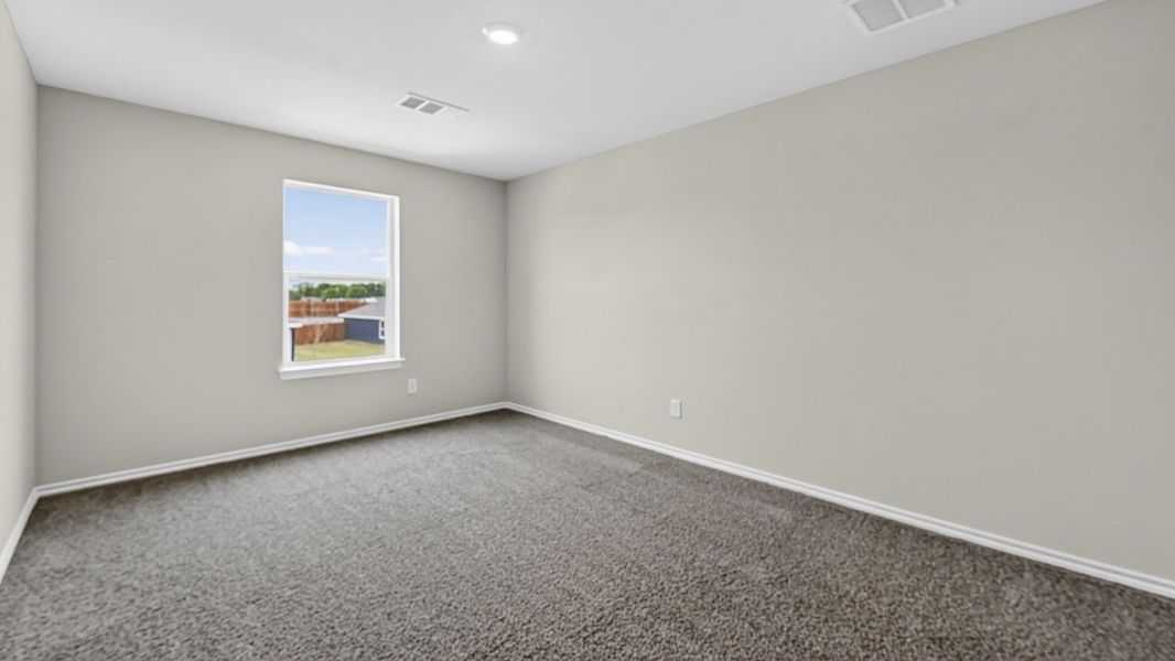 Spacious, unfurnished interior of a new home in Maplewood Meadows, Talty (Image 20).