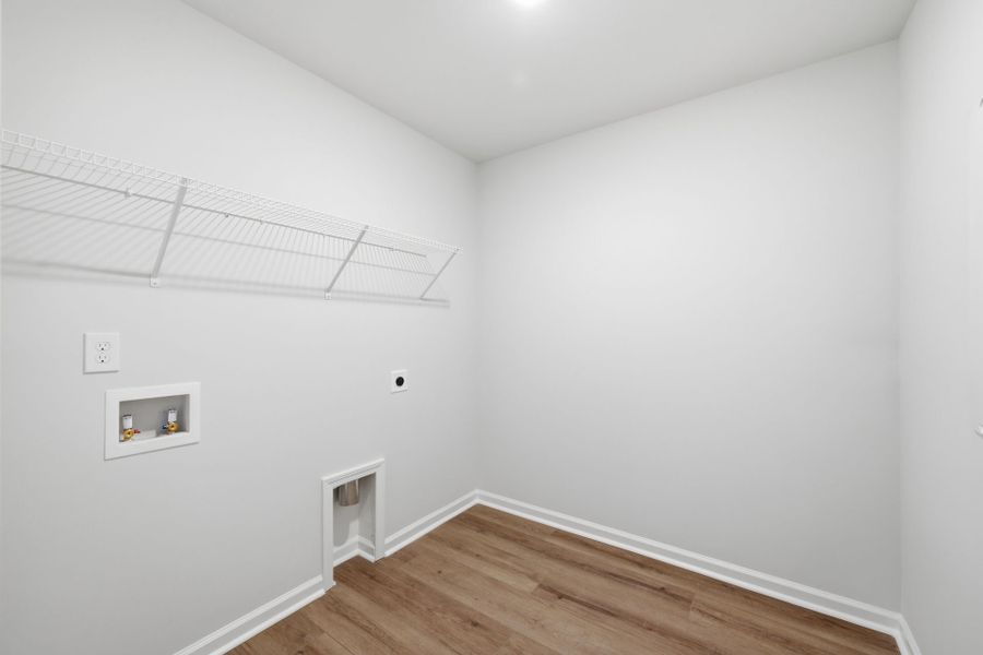 Spacious, unfurnished interior of a new home in Grand Arbor, Blythewood (Image 25).