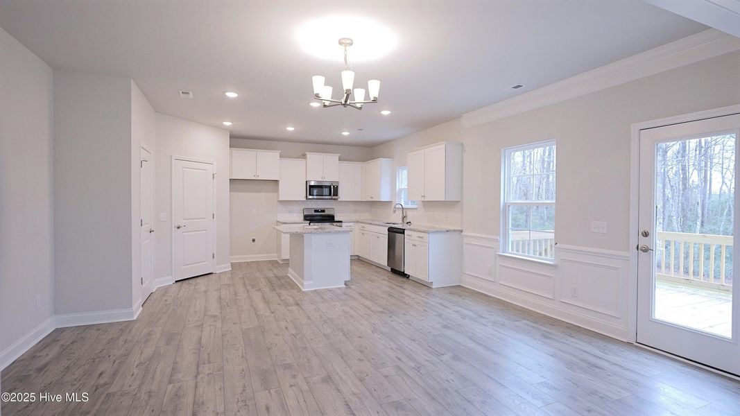 Spacious, unfurnished interior of a new home in Rutledge, Shallotte (Image 12).