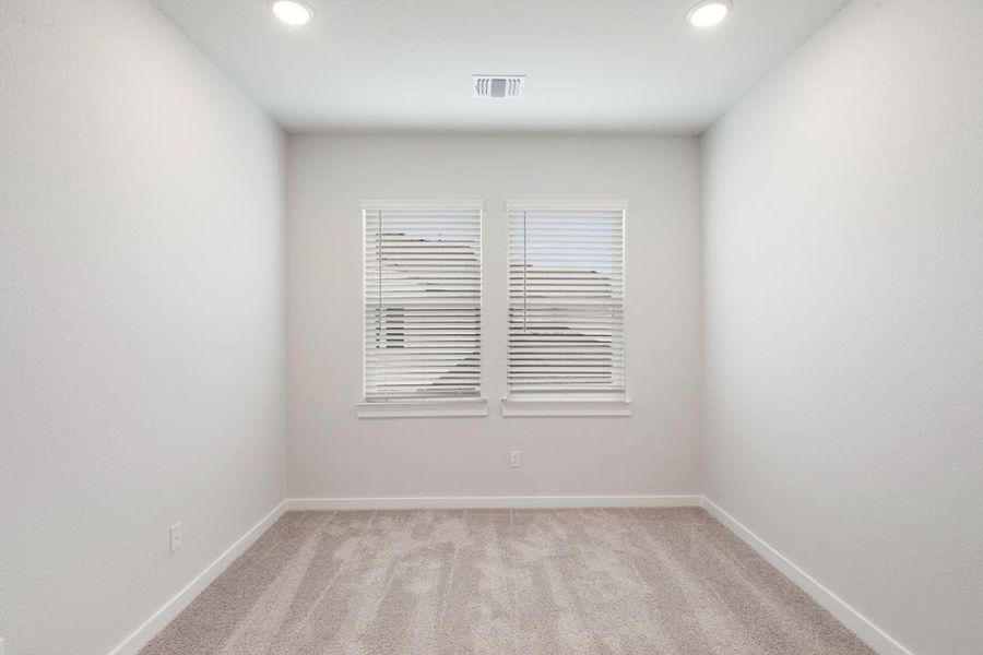 Spacious, unfurnished interior of a new home in Park Central, Georgetown (Image 33).