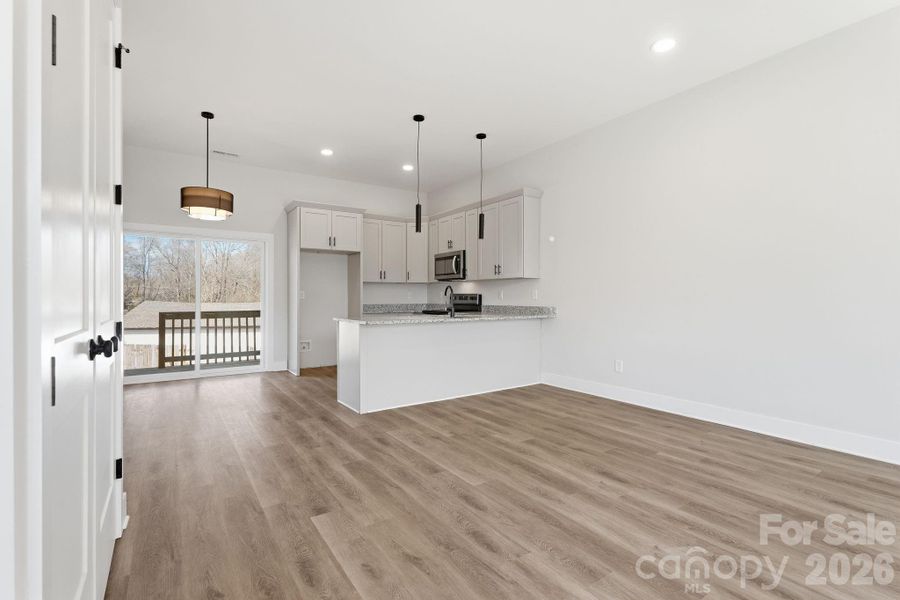 Spacious, unfurnished interior of a new home in , Kannapolis (Image 14).