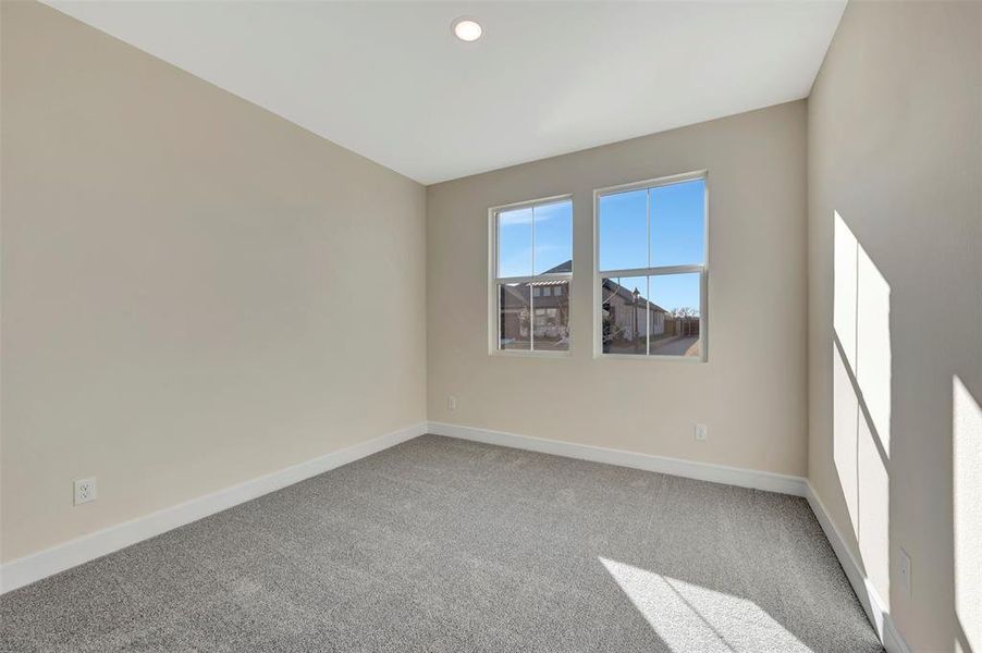 Spacious, unfurnished interior of a new home in Elevon, Lavon (Image 27).