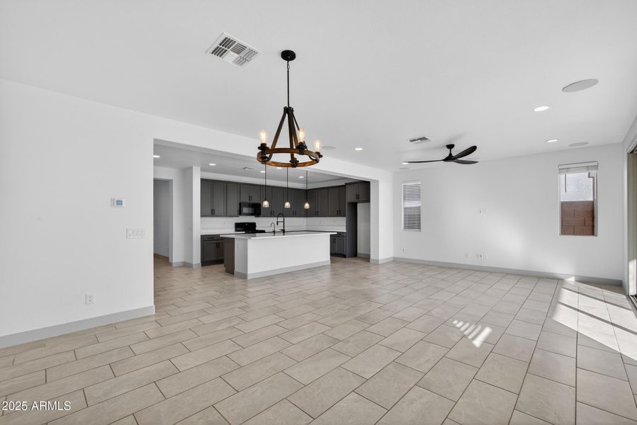 16_6x7a8277 16_6x7a8277