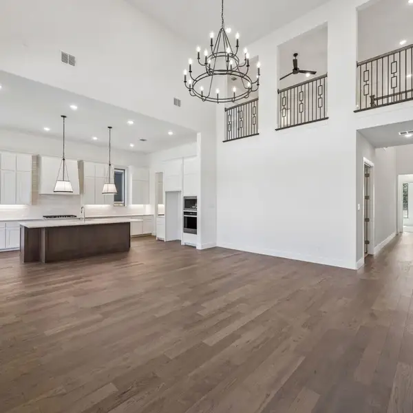 Spacious, unfurnished interior of a new home in The Parks at Wilson Creek, Celina (Image 61). Spacious, unfurnished interior of a new home in The Parks at Wilson Creek, Celina (Image 61).