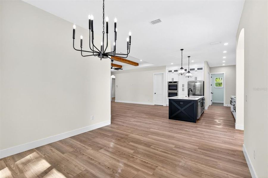 Spacious, unfurnished interior of a new home in , Dade City (Image 36).