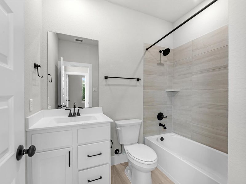 Furnished interior view inside a new home in Jubilee 50′, Hockley (Image 10).