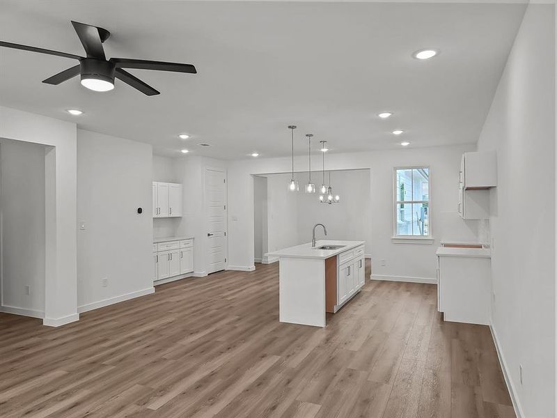 Spacious, unfurnished interior of a new home in , Fort Worth (Image 16).