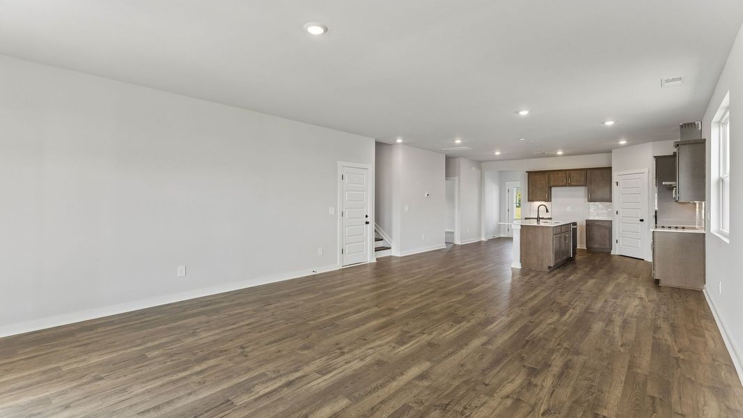 Spacious, unfurnished interior of a new home in Reserve at Hickory Ridge, Columbia (Image 31). Spacious, unfurnished interior of a new home in Reserve at Hickory Ridge, Columbia (Image 31).