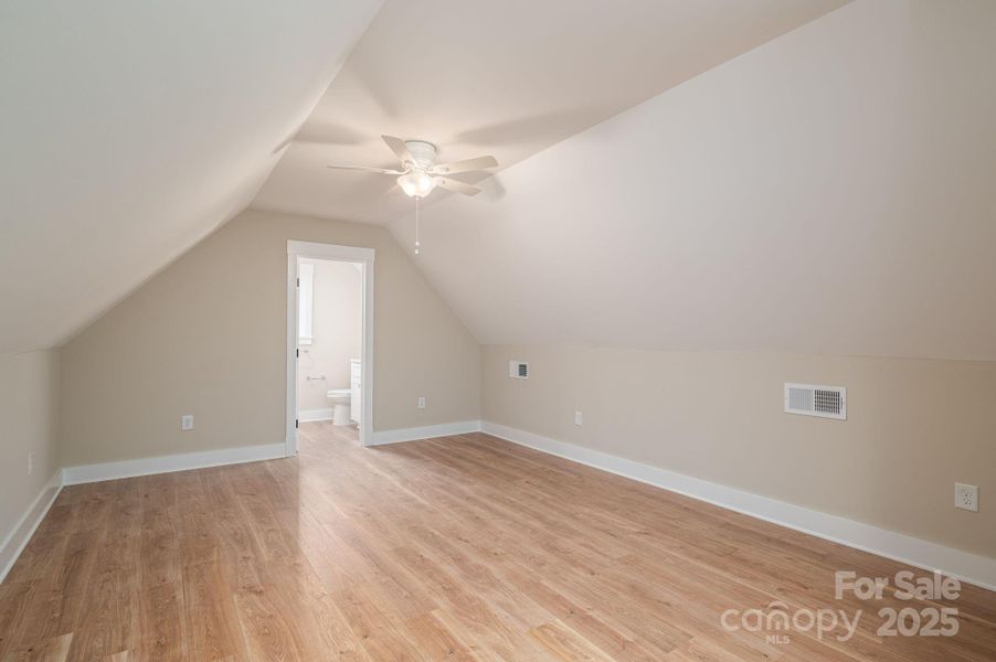 Spacious, unfurnished interior of a new home in , Lincolnton (Image 36).