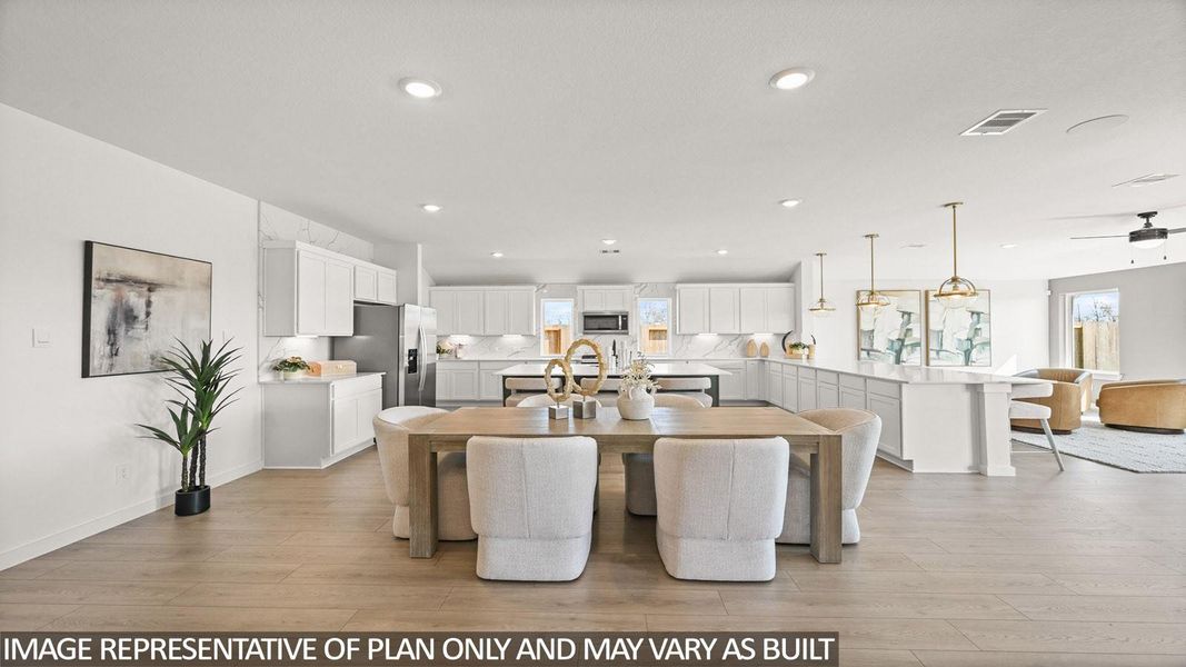 Furnished interior view inside a new home in Riverside Estates, Baytown (Image 17).