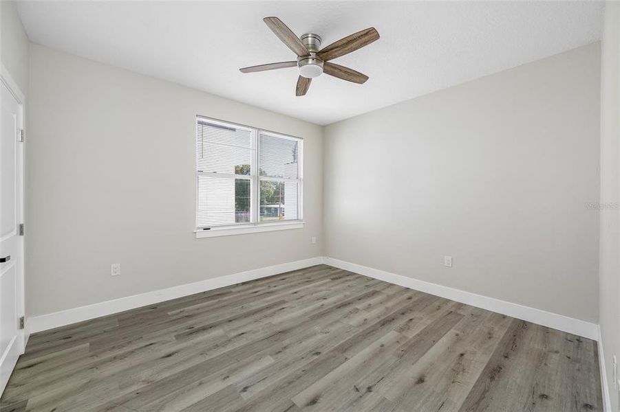 Spacious, unfurnished interior of a new home in , St. Petersburg (Image 11).