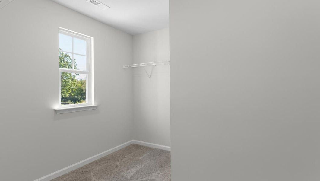 Spacious, unfurnished interior of a new home in The Preserve at Tidewater, Sneads Ferry (Image 28).