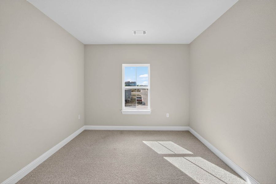 Spacious, unfurnished interior of a new home in Whisper Valley, Manor (Image 27).
