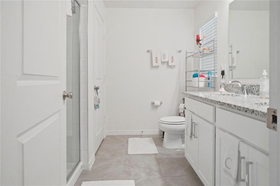Furnished interior view inside a new home in , Auburndale (Image 7).