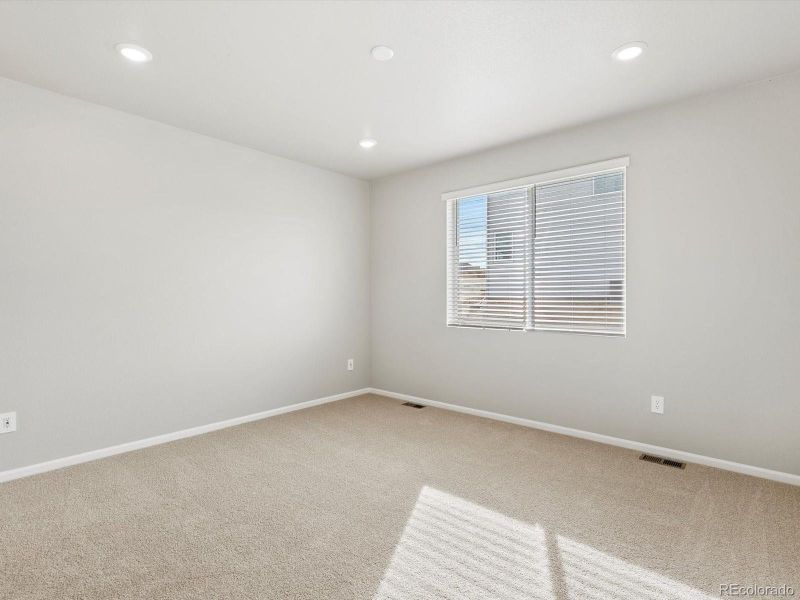 Spacious, unfurnished interior of a new home in , Windsor (Image 24).