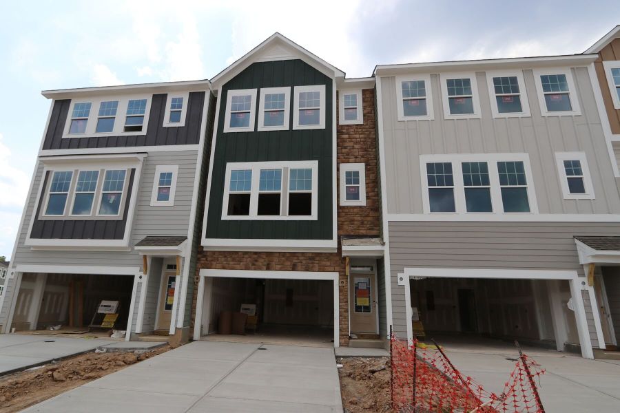 Front Exterior Front Exterior