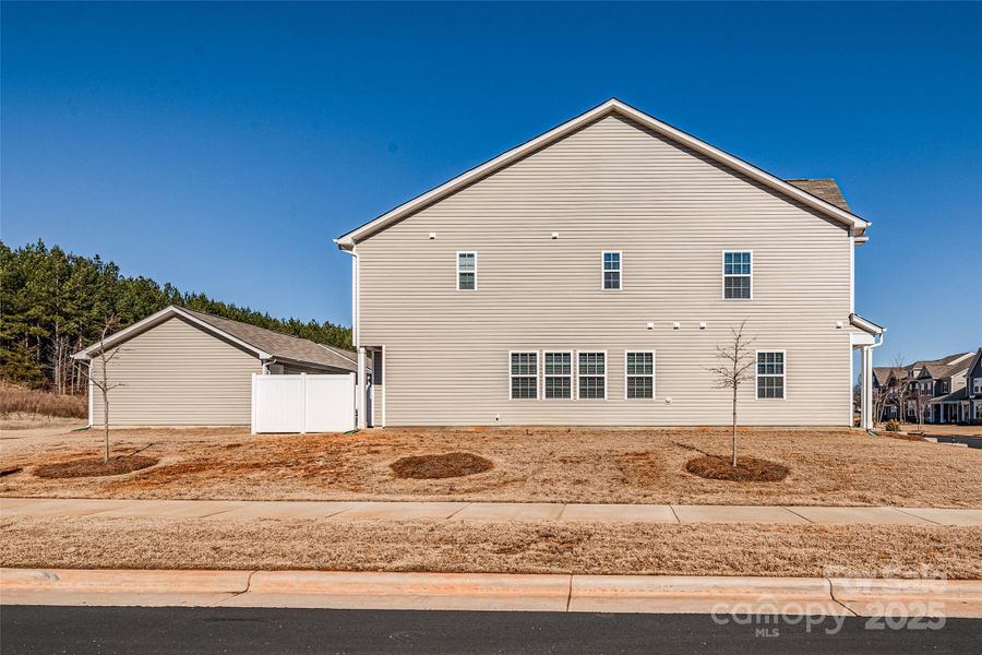 Image 43 of a home in . Image 43 of a home in .