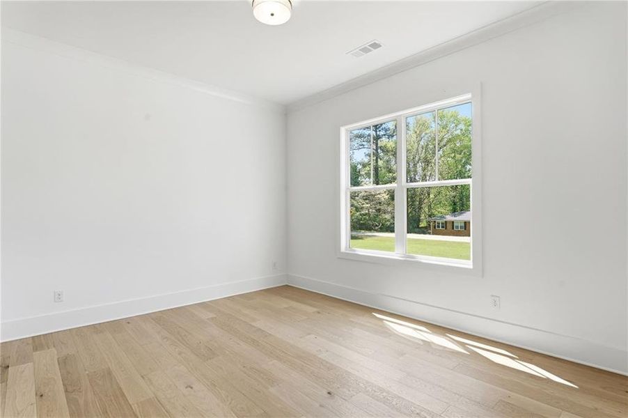 Spacious, unfurnished interior of a new home in , Marietta (Image 23).