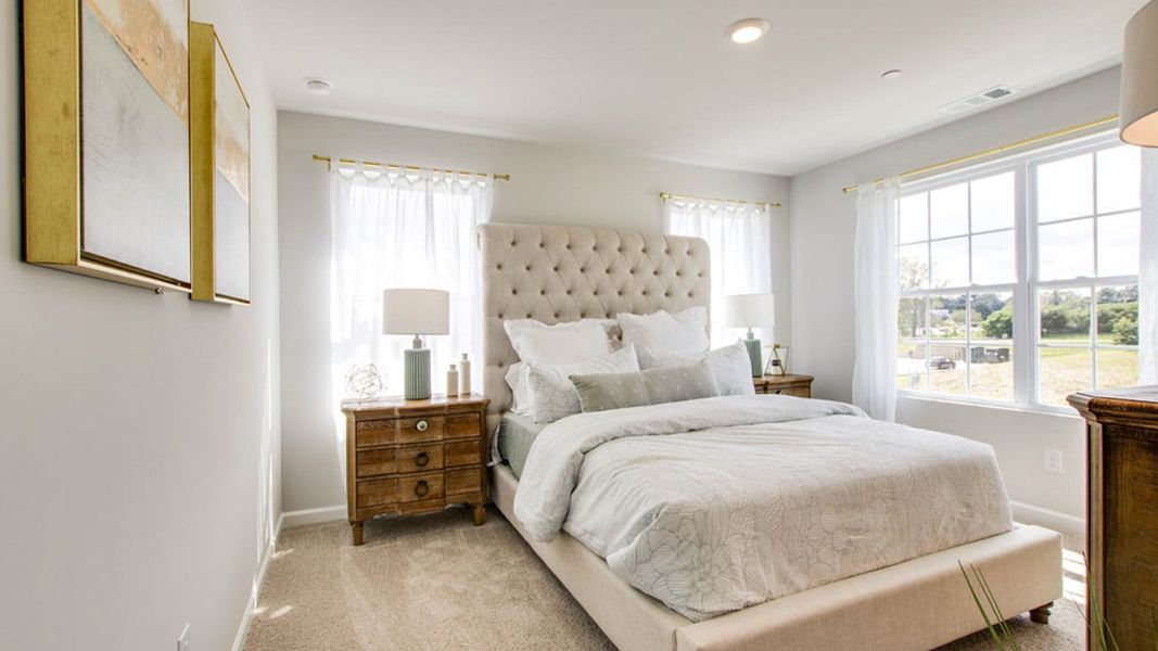Furnished interior view inside a new home in River Landing Townhomes, Murfreesboro (Image 17). Furnished interior view inside a new home in River Landing Townhomes, Murfreesboro (Image 17).