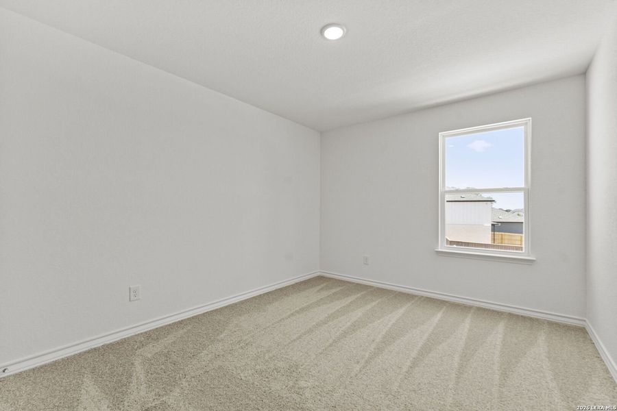 Spacious, unfurnished interior of a new home in Corley Farms, Boerne (Image 41).