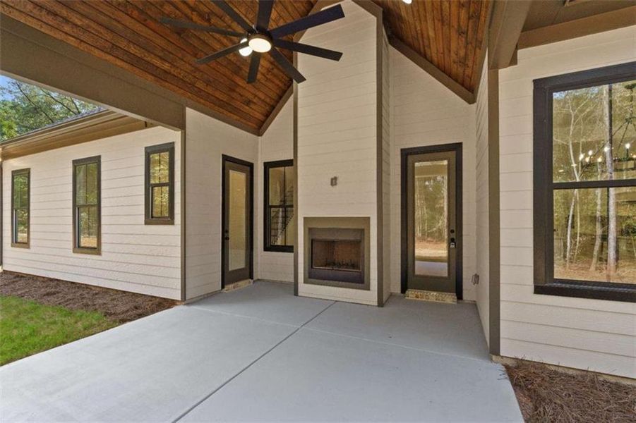 Exterior details and patio area of a home in , Jenkinsburg (Image 35).