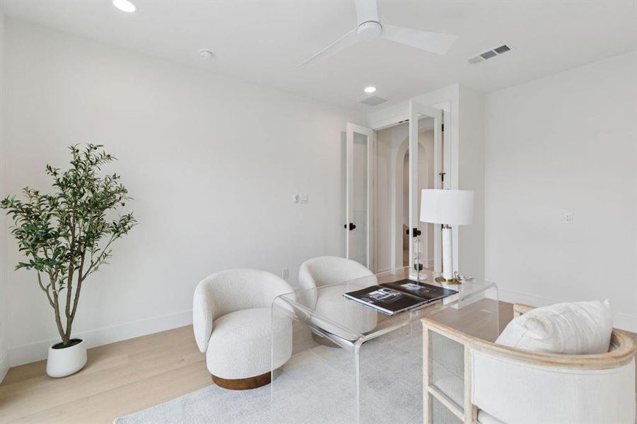 Furnished interior view inside a new home in , Dallas (Image 11).