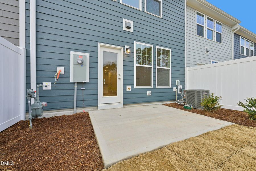 37-web-or-mls-Kensley Grv Ln-S0602-037