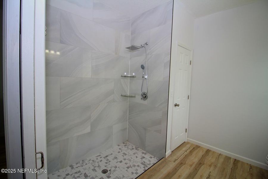 Furnished interior view inside a new home in , Jacksonville (Image 11).