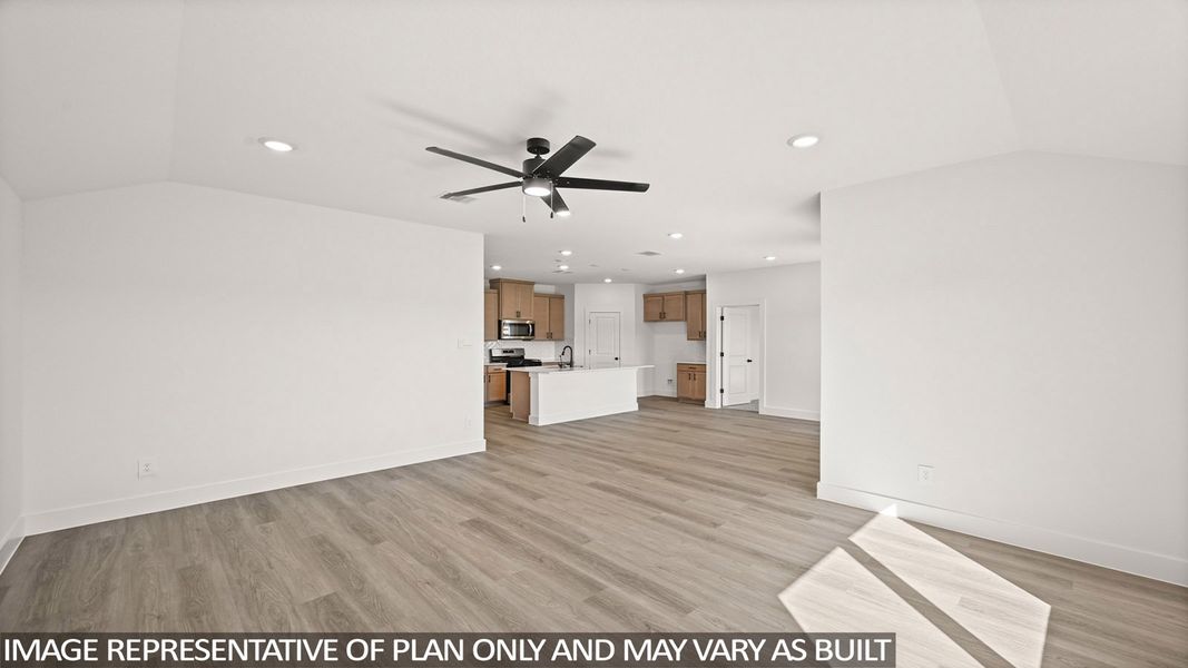 Spacious, unfurnished interior of a new home in Sunterra Lakes, Brookshire (Image 17). Spacious, unfurnished interior of a new home in Sunterra Lakes, Brookshire (Image 17).