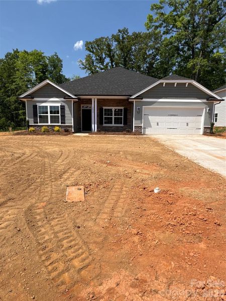 Image 34 of a home in Kerns Ridge.