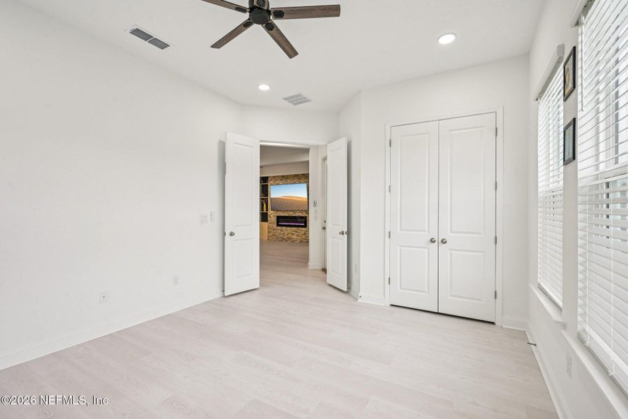 Spacious, unfurnished interior of a new home in , St. Augustine (Image 46).