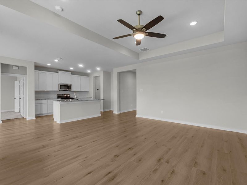 Spacious, unfurnished interior of a new home in Mason Woods, Cypress (Image 12).