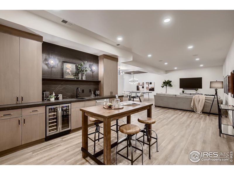 Wet bar with dishwasher and mini-fridge