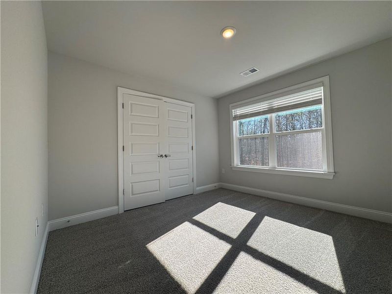 Spacious, unfurnished interior of a new home in Tuscany Hills, Douglasville (Image 25).