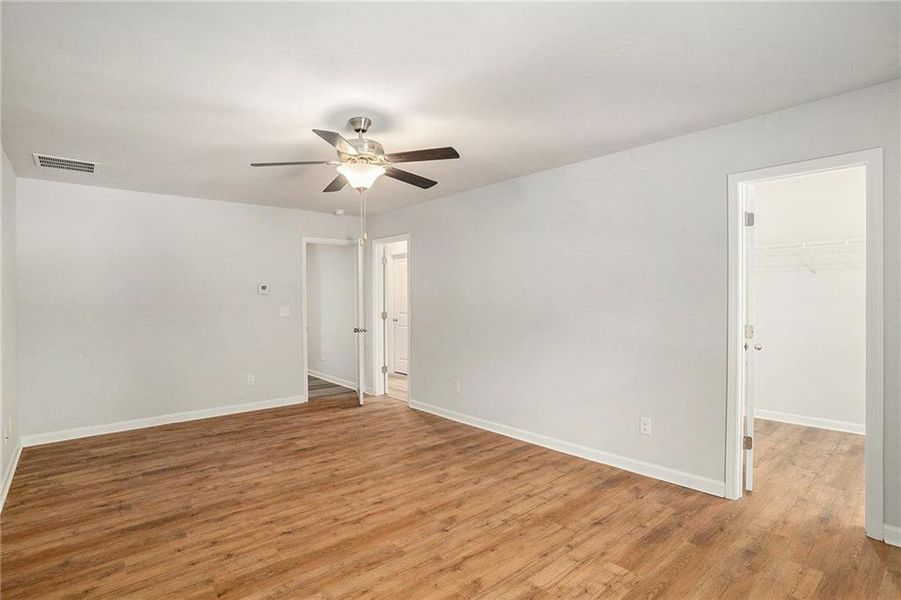 Spacious, unfurnished interior of a new home in , Covington (Image 17).