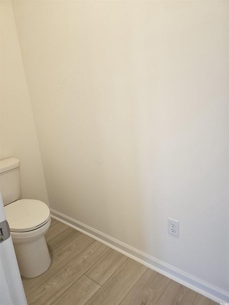 Spacious, unfurnished interior of a new home in Avery Woods, Longs (Image 24).