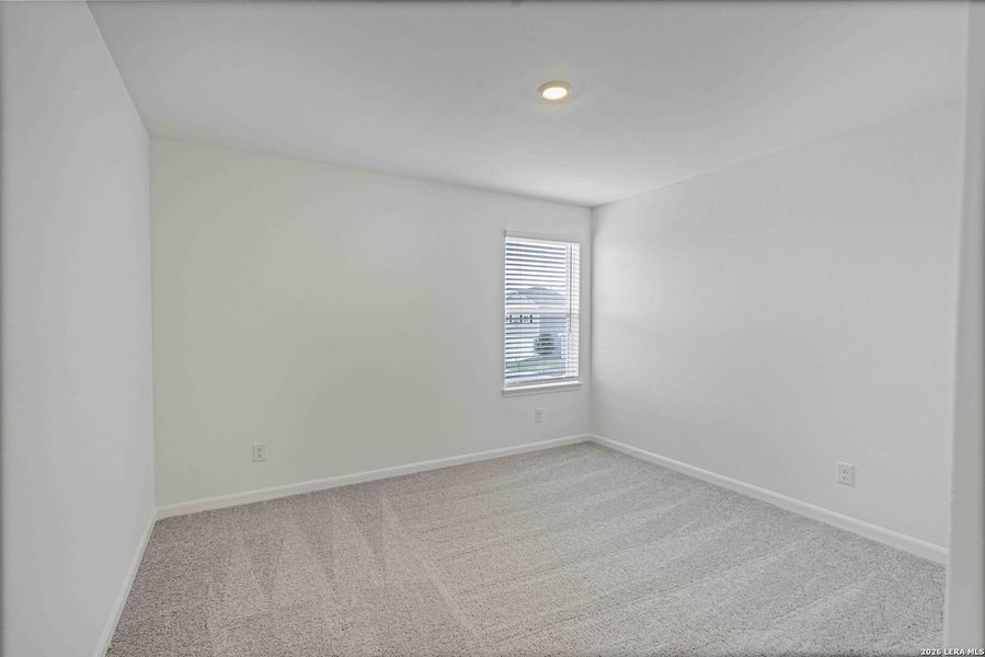 Spacious, unfurnished interior of a new home in , San Antonio (Image 24).