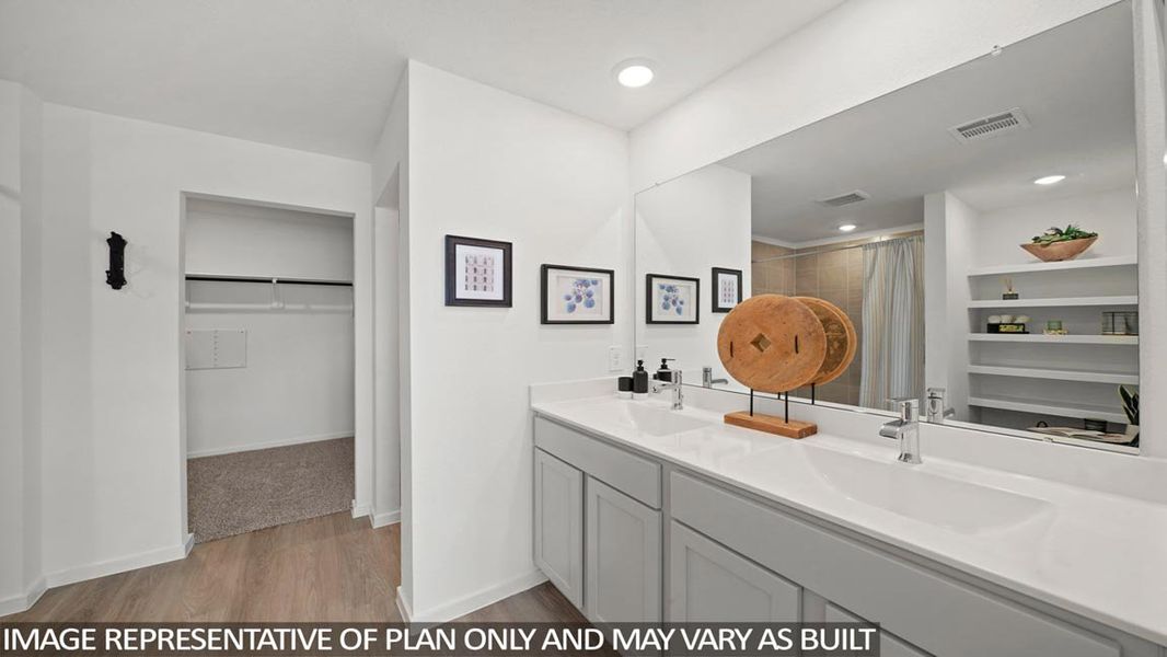 Representative furnished interior of a home built from the Huntsville by D.R. Horton in Granger Pines, Conroe (Image 15).