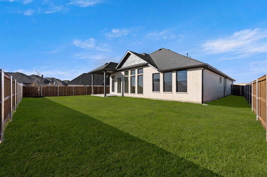 Exterior details and patio area of a home in BridgeWater - Phase 1, Midlothian (Image 24). Exterior details and patio area of a home in BridgeWater - Phase 1, Midlothian (Image 24).
