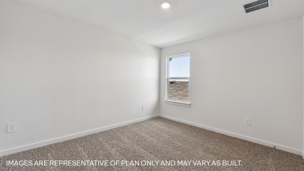 Spacious, unfurnished interior of a new home in Frontier, Mustang Ridge (Image 27).