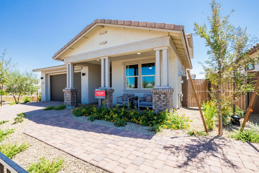 Representative exterior details of a home built from the 40R3 by Taylor Morrison in Rancho Mercado, Surprise (Image 3).