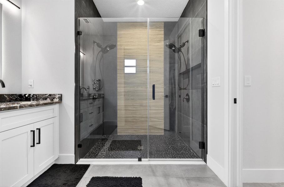 Master Bathroom 4